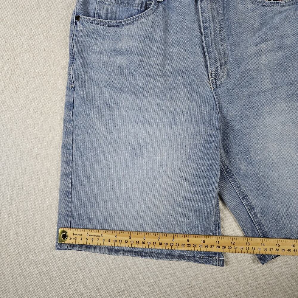 Ninth Hall Waylay Denim Shorts Men’s 32 Light Wash Embroidered Panther Skull Y2K - Picture 5 of 14